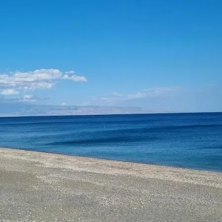 Alba Di Luna Pensjonat Santa Teresa Di Riva